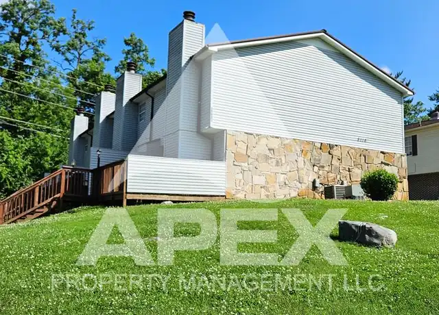 Property at 9116 Cedarpark Ln NW Unit A, Knoxville, TN, 37923, 2 beds, 1.5 baths, [object Object]