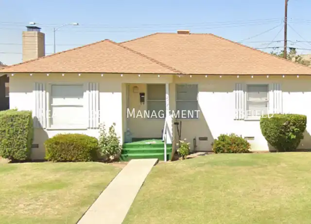 Property at 2720 30th St, Bakersfield, CA, 93301, 3 beds, 1 bath, [object Object]