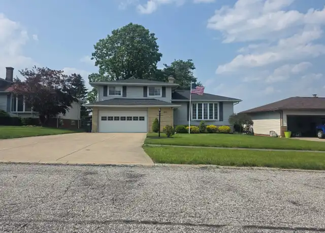 Property at 2908 Bowmen Ln, Cleveland, OH, 44134, 3 beds, 1.5 baths, [object Object]