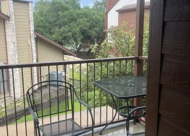 Property at 10527 Perrin Beitel Rd Unit E209, San Antonio, TX, 78217, 2 beds, 2 baths, [object Object]