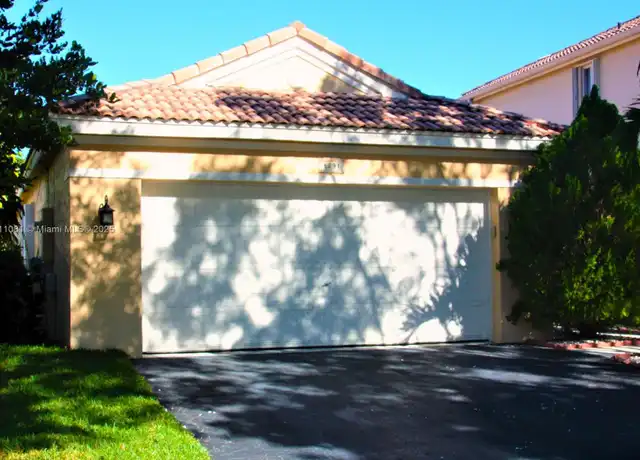 Property at 4291 Magnolia Ridge Dr, Weston, FL, 33331, 3 beds, 2 baths, [object Object]