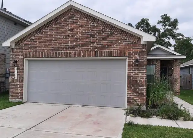 Property at 911 Cobalt Crest Ln, Huffman, TX, 77336, 3 beds, 2 baths, [object Object]