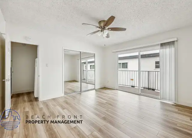 Property at Newport Terrace Apartments - 1401 Superior Ave, Newport Beach, CA, 92663, 1 bed, 1 bath, [object Object]