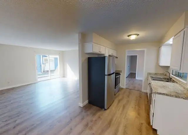 Property at 28606 25th Pl S Unit 28630, Federal Way, WA, 98003, 4 beds, 2 baths, [object Object]