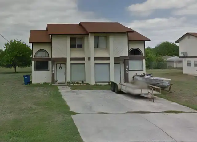 Property at 1564 Katy St, New Braunfels, TX, 78130, 2 beds, 1 bath, [object Object]