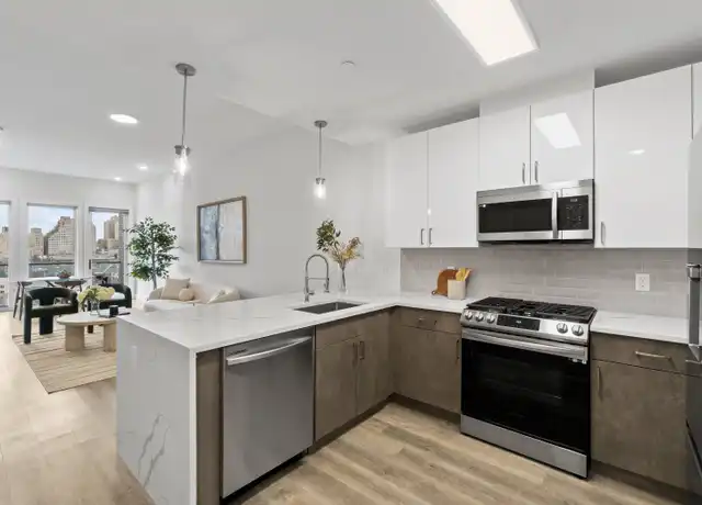 Property at 412 Whiton St Unit 402, Jersey City, NJ, 07304, 2 beds, 2 baths, [object Object]