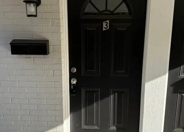 Property at 803 Starling Ave Unit 3, Martinsville, VA, 24112, 2 beds, 1 bath, [object Object]