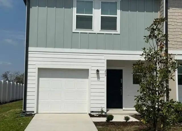 Property at 205 Mandovi St, Davenport, FL, 33837, 3 beds, 2.5 baths, [object Object]