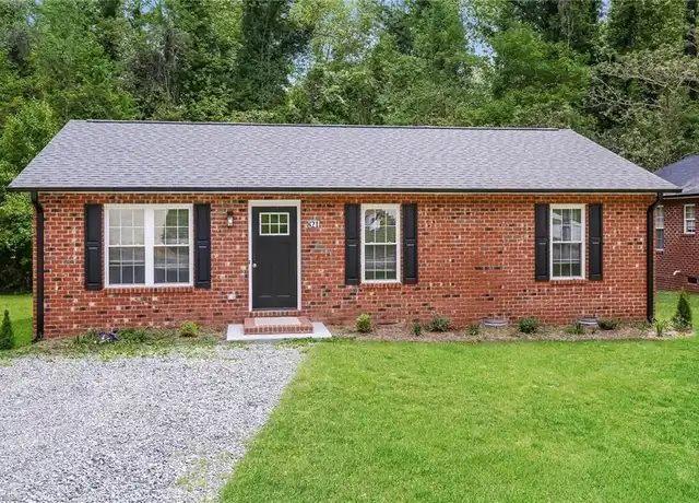 Property at 821 Dogwood Cir, High Point, NC, 27260, 3 beds, 2 baths, [object Object]