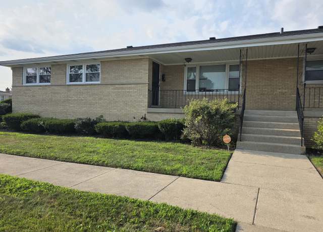 Photo of 525 Yates Ave, Calumet City, IL 60409