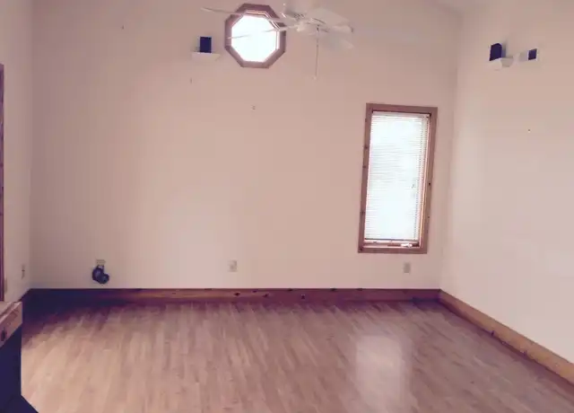Property at 114 Barcanmore Ln, Yorktown, VA, 23692, 3 beds, 2 baths, [object Object]
