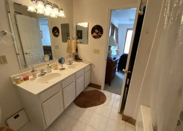 Property at 114 Barcanmore Ln, Yorktown, VA, 23692, 3 beds, 2 baths, [object Object]