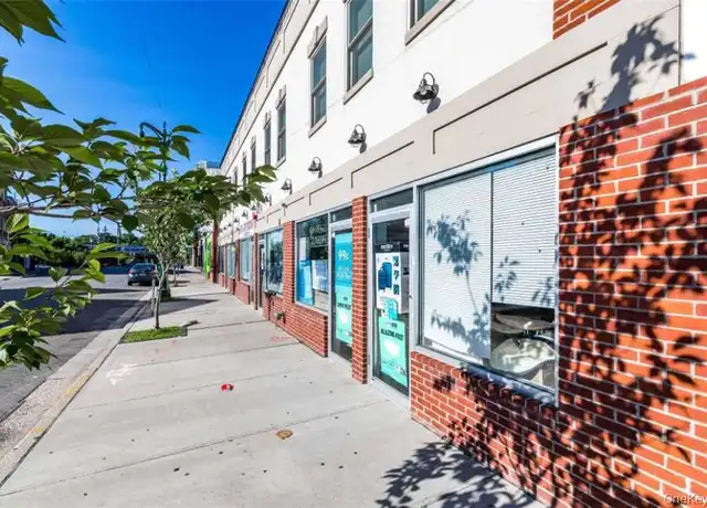 Property at 157 Post Ave Unit 203, Westbury, NY, 11590, 1 bed, 1 bath, [object Object]