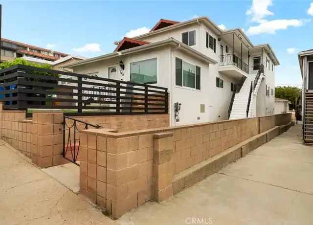 Property at 740 W 27th St Unit 4, San Pedro, CA, 90731, 2 beds, 1 bath, [object Object]