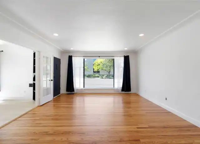 Property at 640 W 1st St Unit 642, Reno, NV, 89503, 2 beds, 1 bath, [object Object]