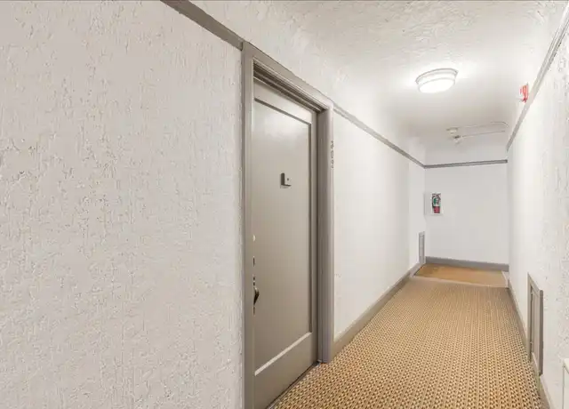 Property at Savoy Apartments - 2307 NW Hoyt St, Portland, OR, 97210, 1 bed, 1 bath, [object Object]
