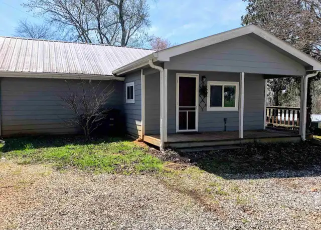 Property at 375 Maine St, Demorest, GA, 30535, 2 beds, 1 bath, [object Object]