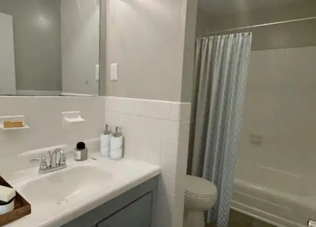 Property at 820 Sunset Dr Unit 860-20, Athens, GA, 30606, 1 bed, 1 bath, [object Object]