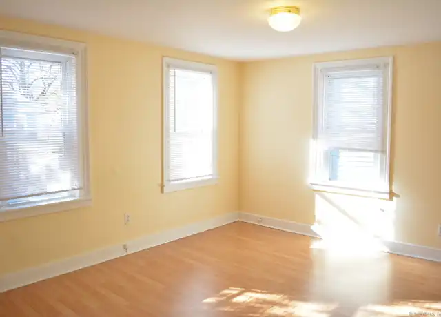 Property at 183 Bradley St, New Haven, CT, 06511, 1 bed, 1 bath, [object Object]