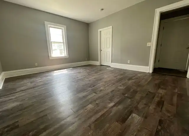 Property at 1314 N Morgan Ave Unit 1, Minneapolis, MN, 55411, 3 beds, 1 bath, [object Object]