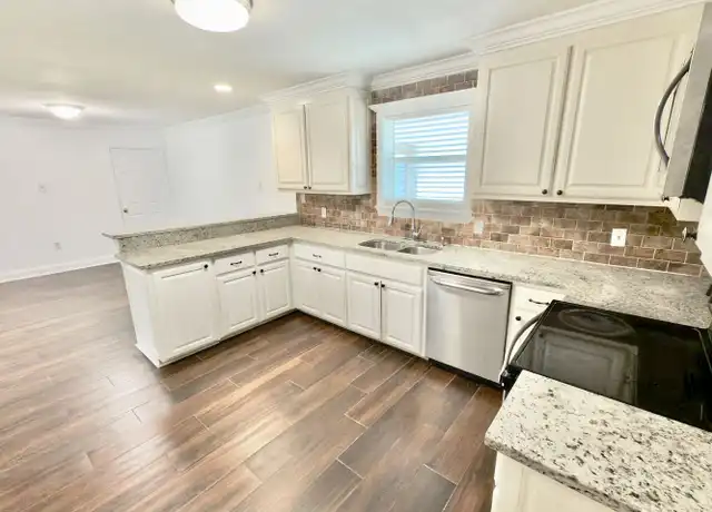 Property at 15733 Geraldine Dr, Baton Rouge, LA, 70819, 4 beds, 3 baths, [object Object]