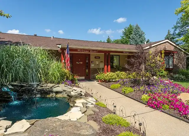 Property at Reserve At Westland - Westland, MI - 37410 Fountain Park Cir, Westland, MI, 48185, 1 bed, 1 bath, [object Object]