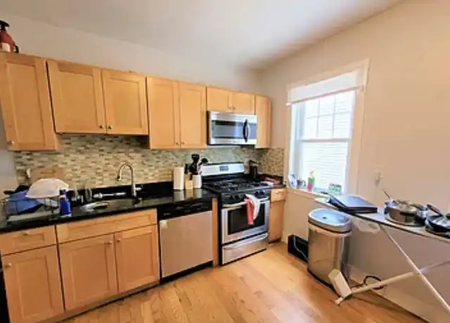 Property at 29 Ridgewood St Unit 3, Boston, MA, 02122, 4 beds, 1 bath, [object Object]