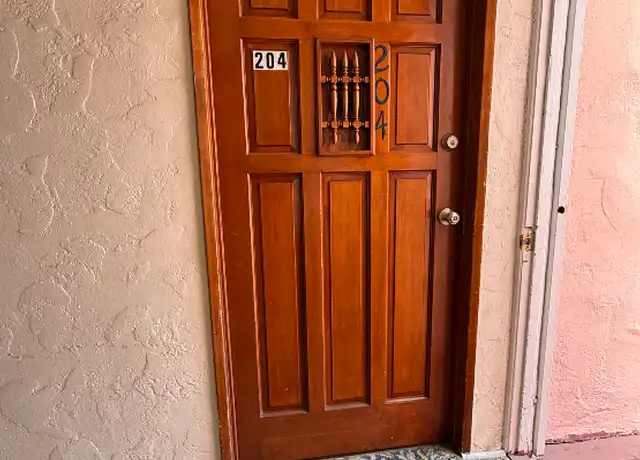 Property at 366 N Sierra Bonita Ave Unit 204, Los Angeles, CA, 90036, 1 bed, 1 bath, [object Object]