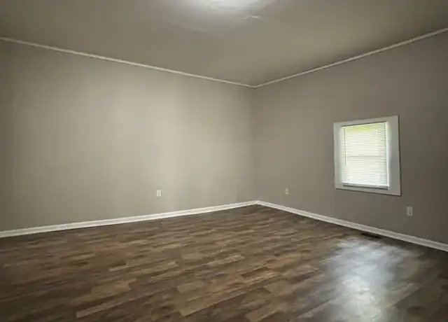 Property at 1601 Collinston Dr, Gastonia, NC, 28052, 4 beds, 2 baths, [object Object]