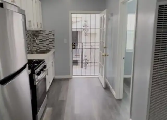 Property at 1032 Normandie Ave Unit 202, Los Angeles, CA, 90006, 2 beds, 1 bath, [object Object]
