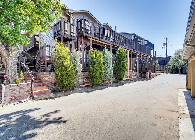 Photo of 17250 W Colfax Ave, Golden, CO 80401