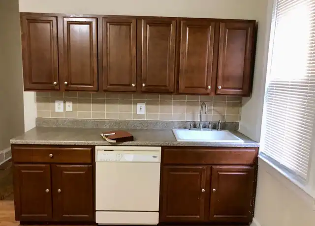 Property at 105 Pine St Apt 3, Montclair, NJ, 07042, 1 bed, 1 bath, [object Object]