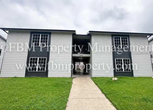 Property at 1020 Northwood Blvd Unit 11, Corsicana, TX, 75110, 1 bed, 1 bath, [object Object]