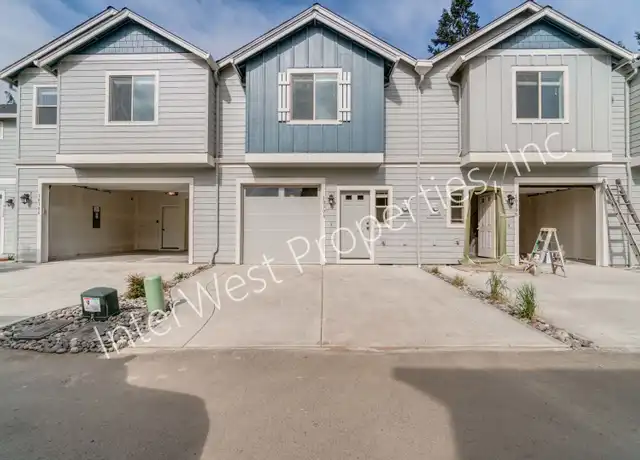 Property at 10300 NE 61st Cir Unit 10305, Vancouver, WA, 98662, 3 beds, 2.5 baths, [object Object]
