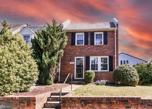 Property at 2051 N Brandywine St, Arlington, VA, 22207, 2 beds, 1 bath, [object Object]