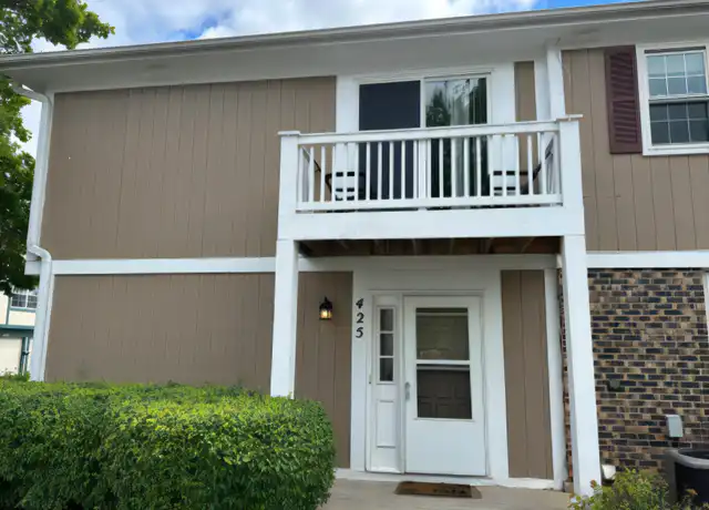 Property at 425 Fernwood Ct, Vernon Hills, IL, 60061, 2 beds, 1 bath, [object Object]