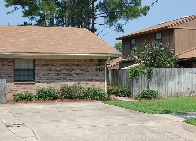 Property at 34 Cape Dr NW Unit D, Fort Walton Beach, FL, 32548, 2 beds, 1 bath, [object Object]