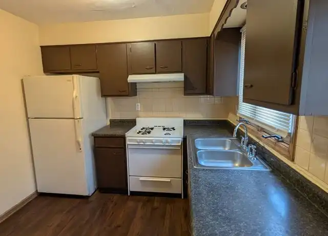 Property at 4523 Apple Orchard Ln Unit 4543, Rockford, IL, 61108, 3 beds, 1.5 baths, [object Object]
