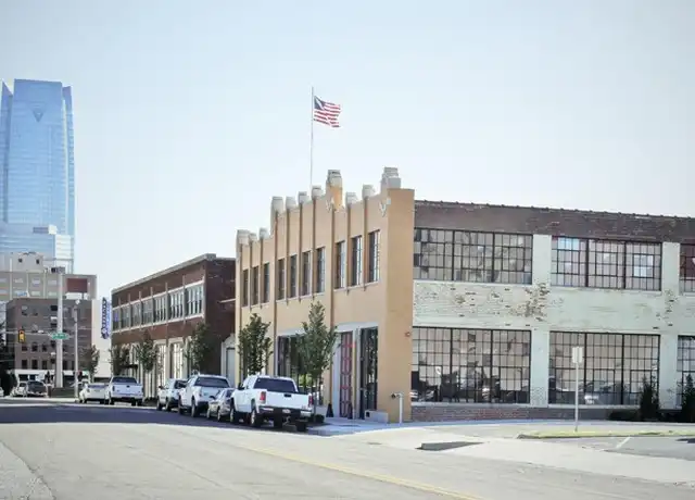 Property at 9-11 Midtown - 1117 Robinson, LLC (Guardian) - 1117 N Robinson Ave, Oklahoma City, OK, 73103, 1 bed, 1.5 baths, [object Object]