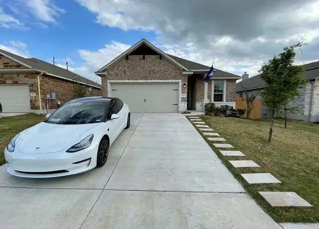 Property at 5925 Malta Cir, Round Rock, TX, 78665, 4 beds, 2 baths, [object Object]