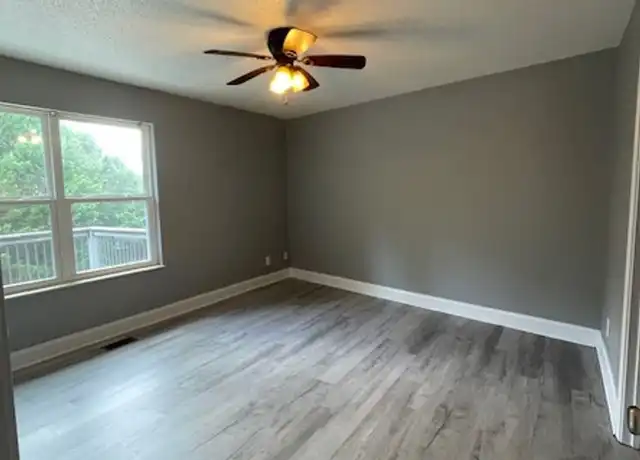 Property at 1013 Huntington Pl, Maryville, TN, 37803, 1 bed, 1 bath, [object Object]