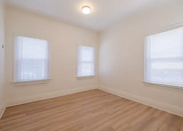 Property at 2810 12th Ave, Los Angeles, CA, 90018, 1 bed, 1 bath, [object Object]