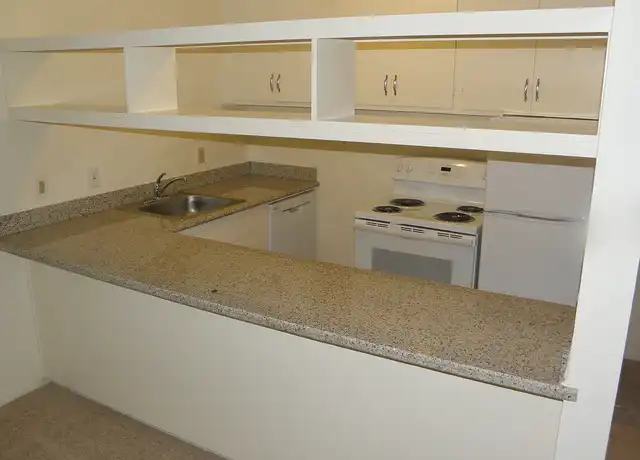 Property at Riviera - 2001 Trousdale Dr, Burlingame, CA, 94010, 1 bed, 1 bath, [object Object]