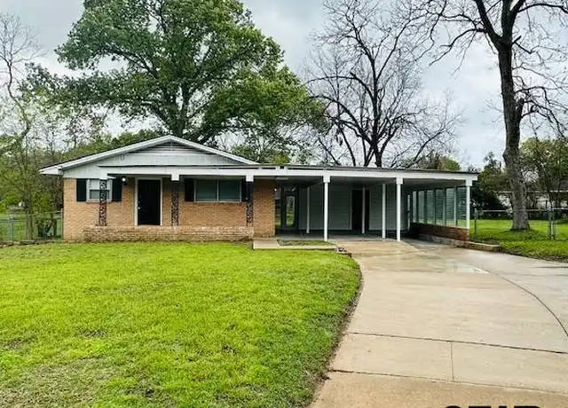 Property at 3023 Mistletoe Cir, Tyler, TX, 75701, 3 beds, 2 baths, [object Object]