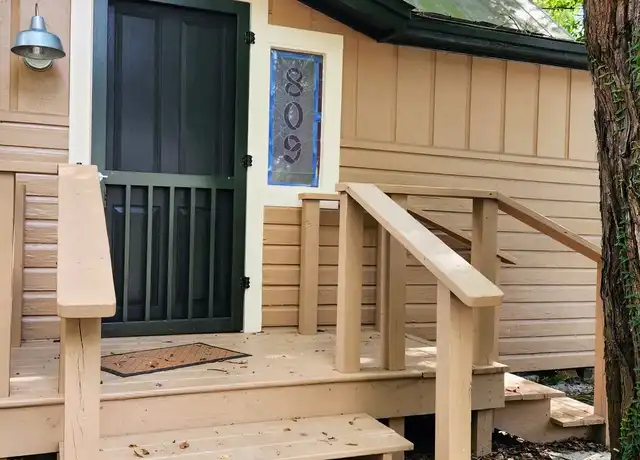 Property at 809 NW 4th Ave, Gainesville, FL, 32601, 2 beds, 2 baths, [object Object]