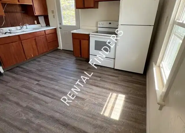 Property at 212 Jefferson St, Chilton, WI, 53014, 2 beds, 1 bath, [object Object]