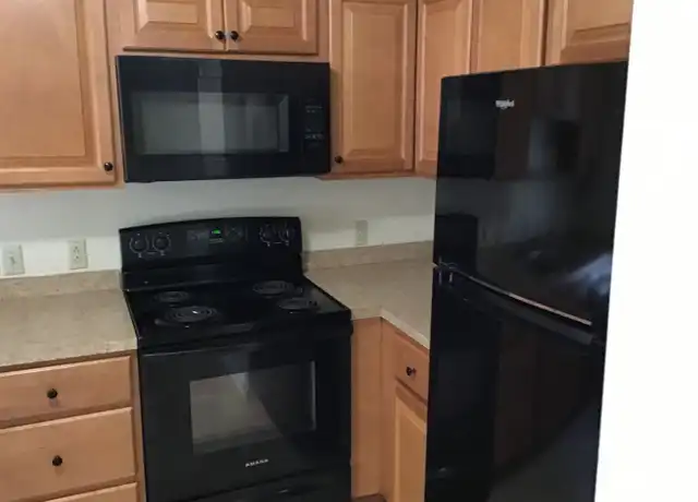 Property at 2014a Pennwick Rd Unit PE1200D, Lancaster, PA, 17601, 2 beds, 1.5 baths, [object Object]