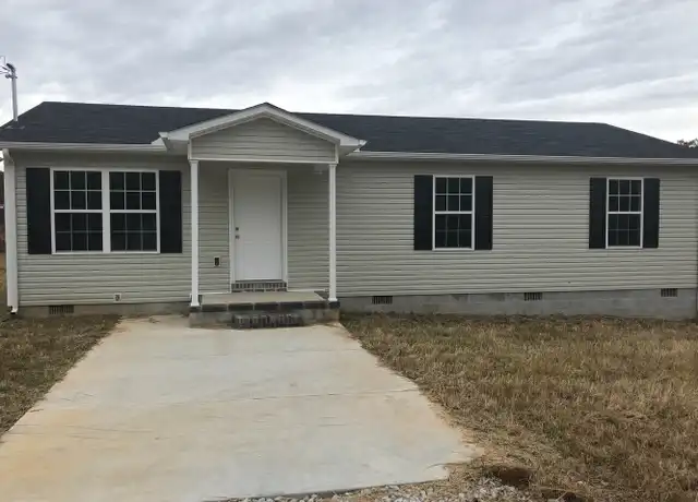 Property at 81 N B St, Hillsboro, TN, 37342, 3 beds, 2 baths, [object Object]