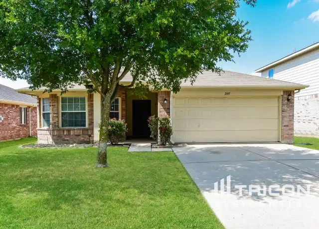 Property at 2005 Natchez Dr, Forney, TX, 75126, 3 beds, 2 baths, [object Object]