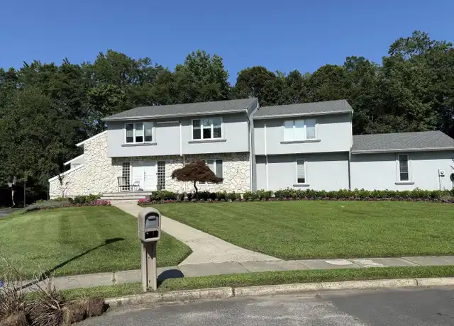 Property at 7 Harvard Ct, Oakhurst, NJ, 07755, 4 beds, 3.5 baths, [object Object]